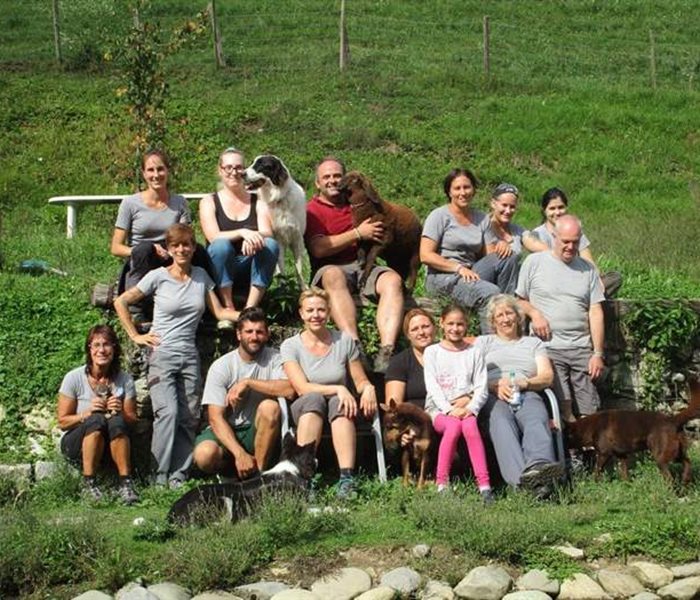 SUST-Tierheim-Arbeitstag in der Auswilderungsstation der Voliere Mythenquai in Aeugst am Albis